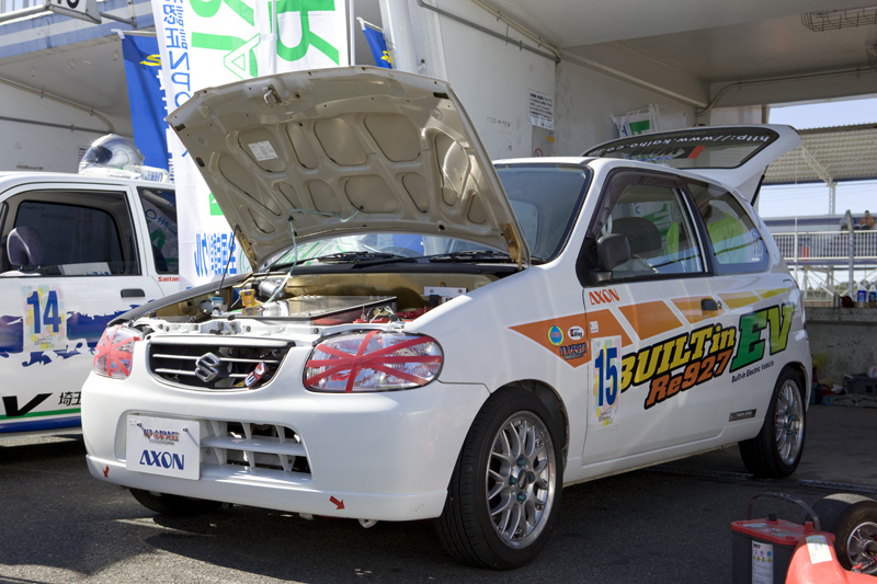 2010demo_083
