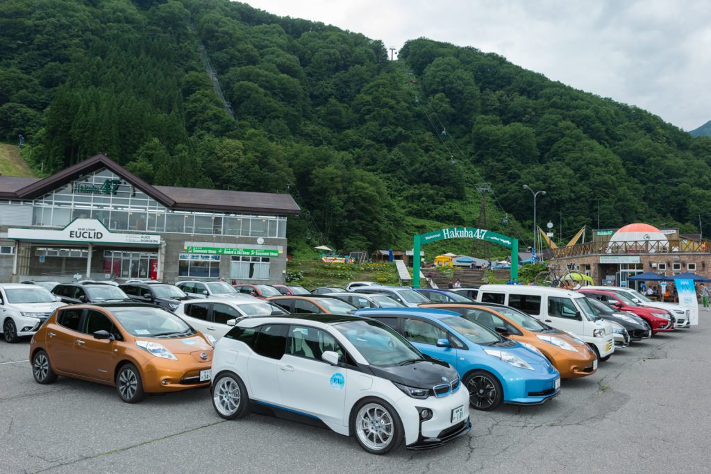 『ジャパンEVラリー 2016』で白馬にゴールしたEV・PHV。